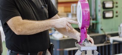 Mitarbeiter Endmontage 100%